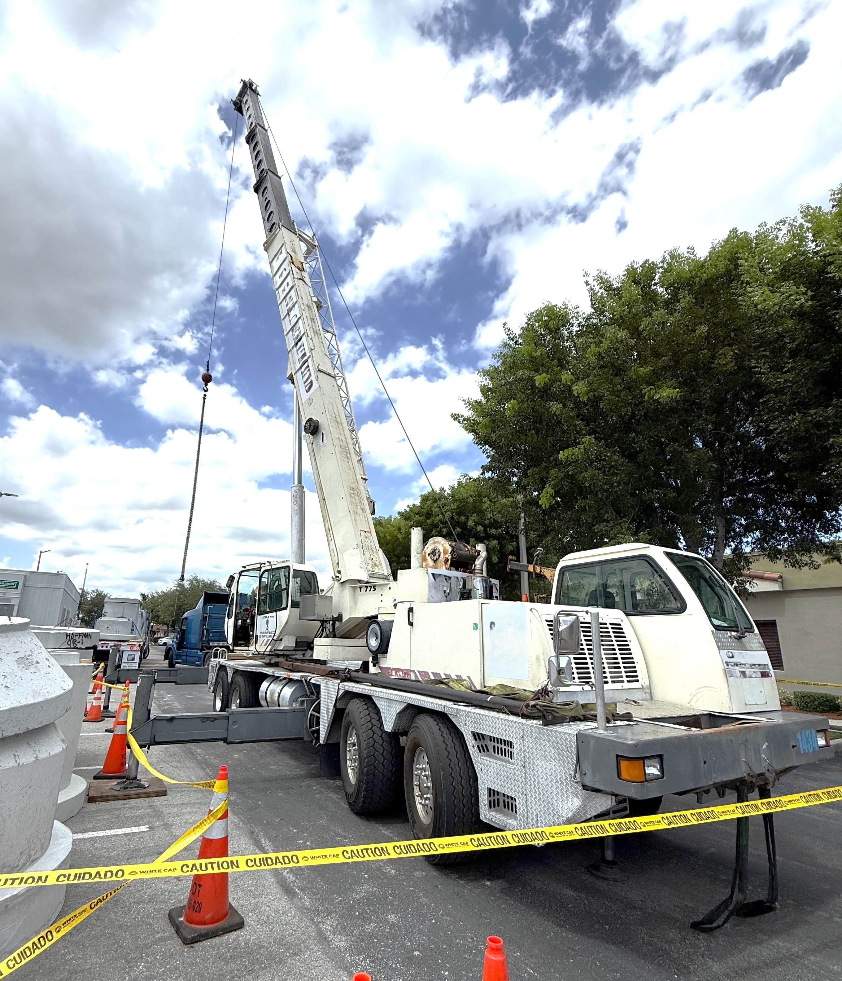 (image for) TRUCK BOOM CRANE TEREX T775 80 TONS 126’+ 40’ JIG HIGH 50700A8
