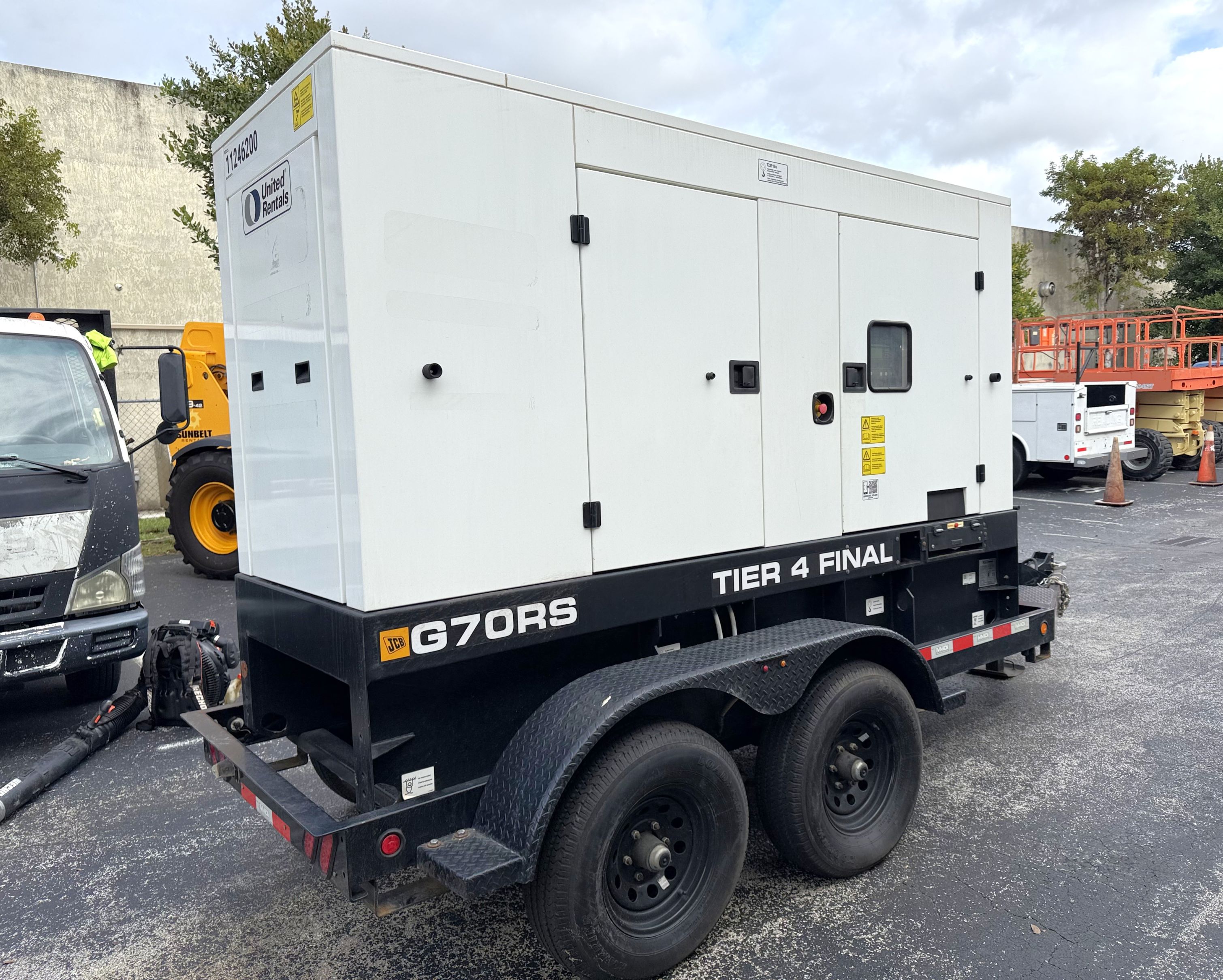 (image for) GENERATOR JCB G70RST4F 70KVA 3PH 2022 STAND BY AUTO START SUPER SILENT W TRAILER 51201A4